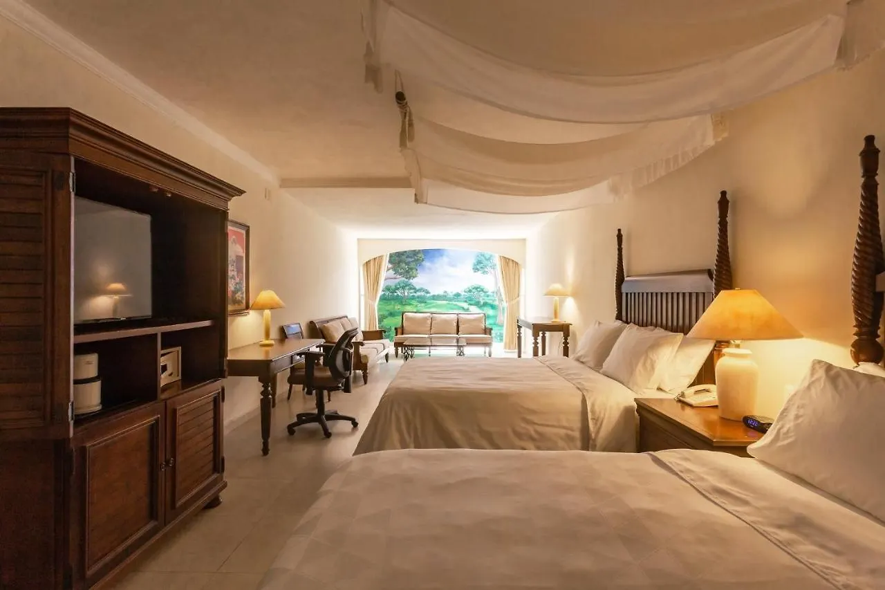 Holiday Inn Merida By Ihg 3*,  México