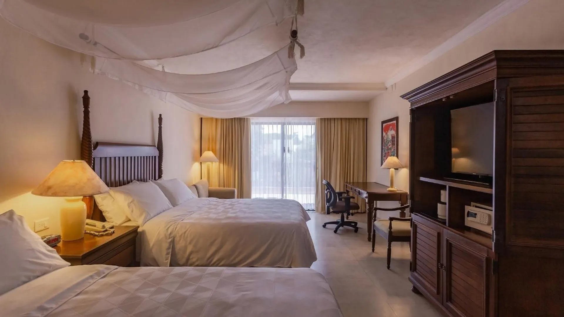 Hotel Holiday Inn Merida By Ihg
